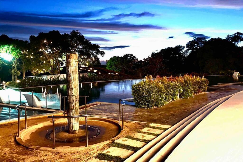 Overlooking Staycation At Sandari Batulao Tagaytay City Eksteriør billede