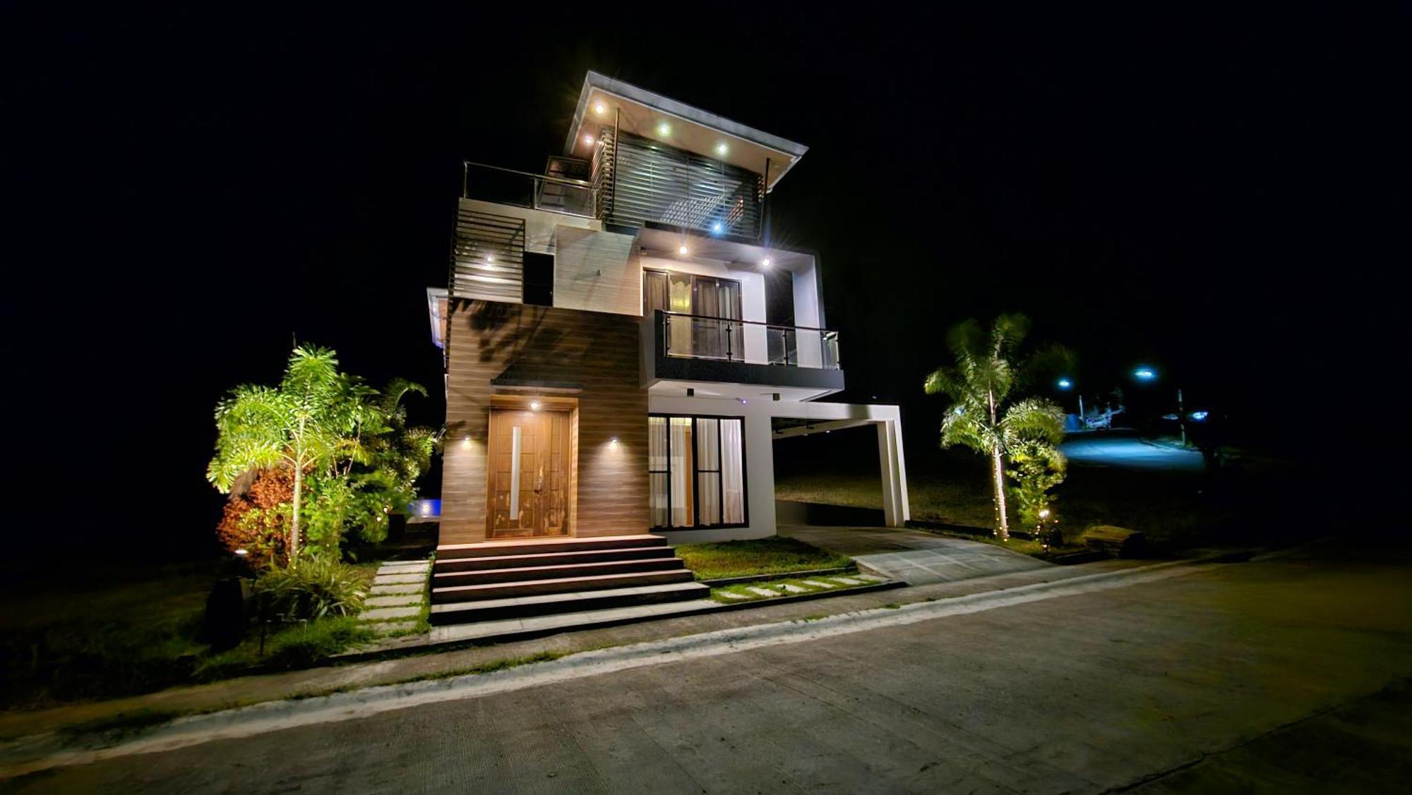 Overlooking Staycation At Sandari Batulao Tagaytay City Eksteriør billede